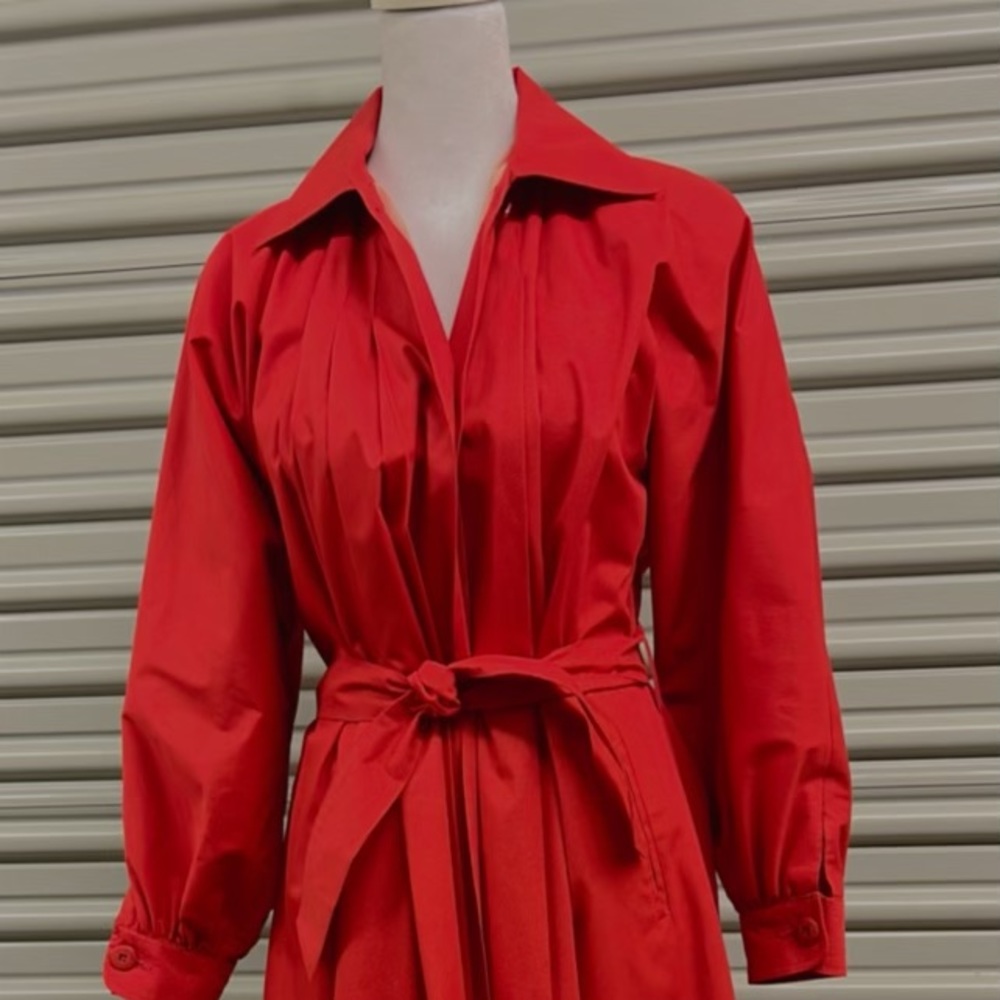 Burnt Orange Ferragamo Trench Coat Dm on Instagram to buy @shawtygxngcollection